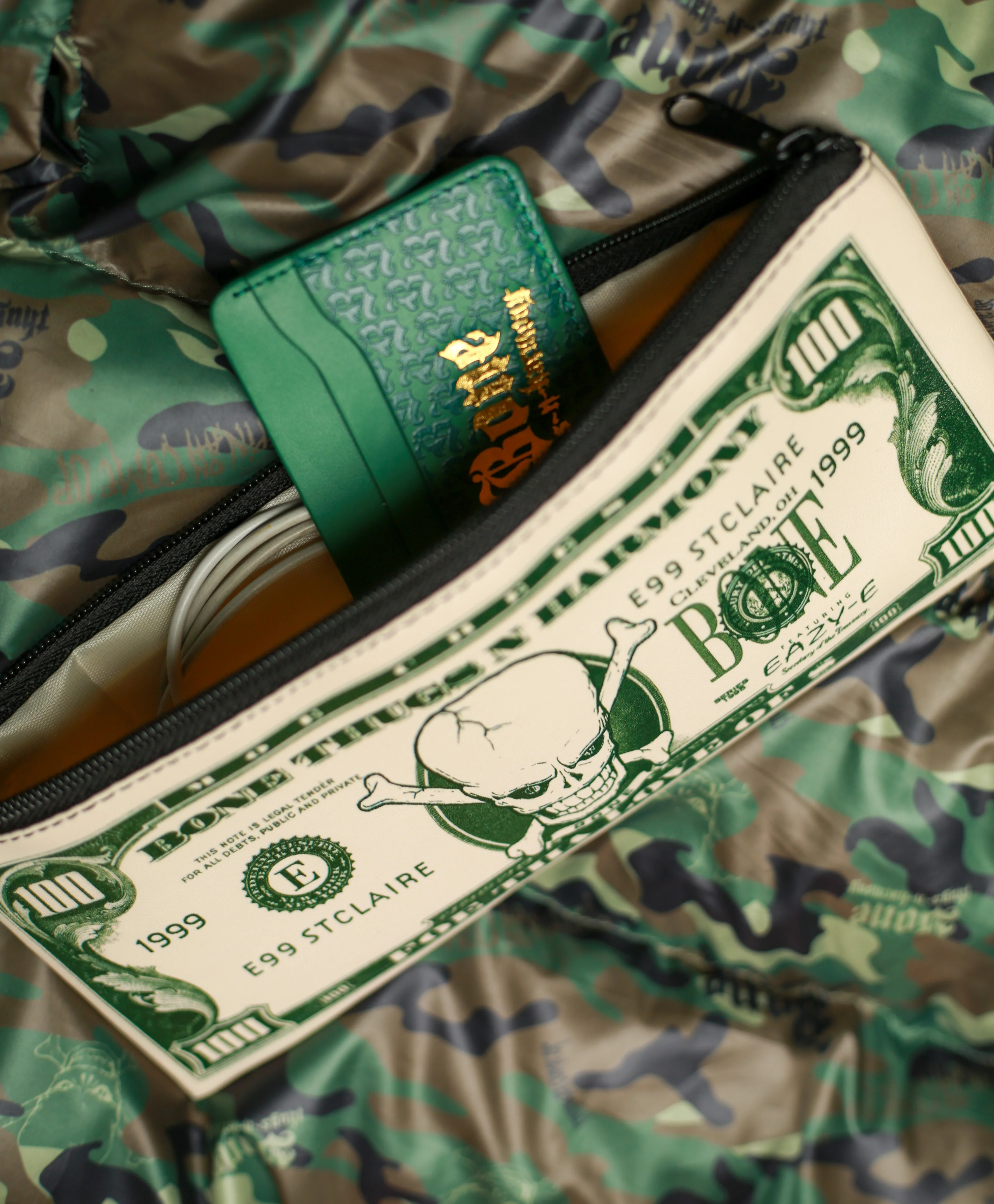St Clair Thuggstas "Deposit Bag" - Image 3